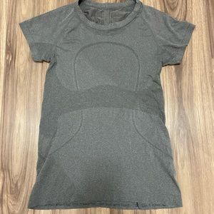 Lululemon swiftly tech size 8
